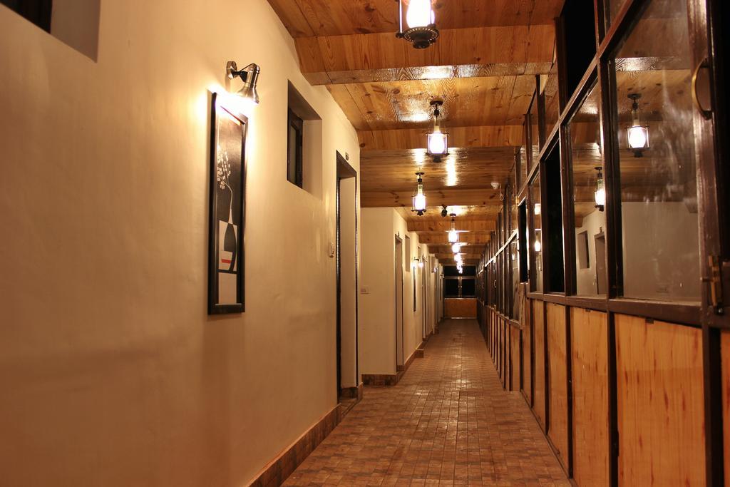 Hotel Walisons Resorts Srinagar  Exterior photo